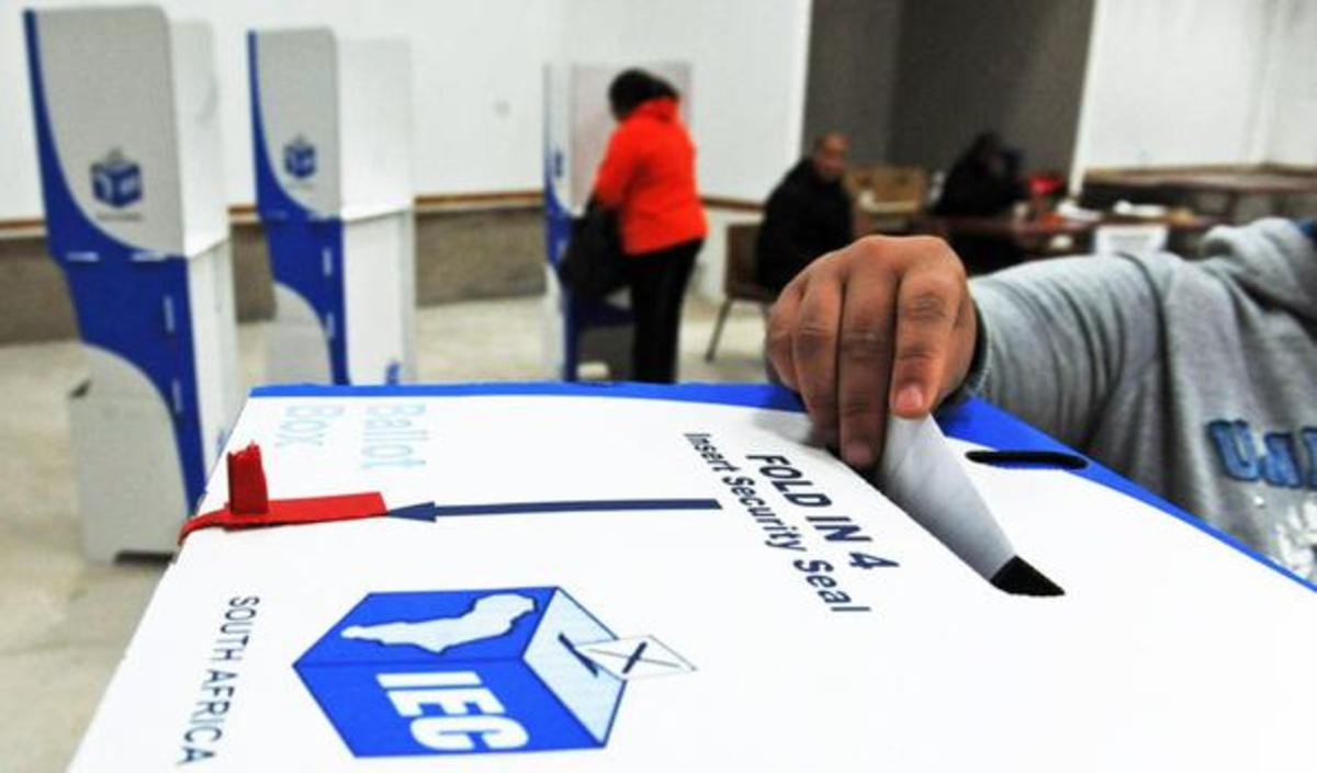 IEC Launches Campaign to Encourage Youth Voter Registration